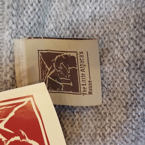 The Little Alpaca's House Gray Sweater, New With Tags, Size S - Picture 10 of 10